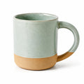 Mug 400 ml diamètre 9 cm hauteur 10 cm en céramique vert clair et naturel avec anse